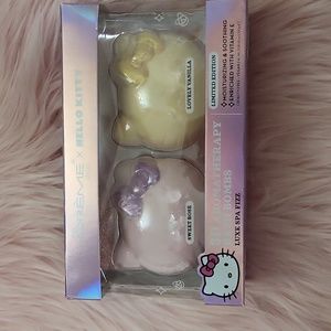 New Listing!! Brand New The Creme Shop Hello Kitty BATH BOMBS-2CT.