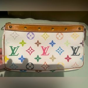 AUTHENTIC Louis Vuitton POCHETTE MULTICOLOR  W/ original dustbag and tag!