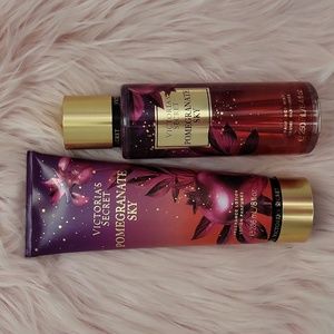 New Listing!! Brand New Victoria's Secret Fragrance Lotion & Mist