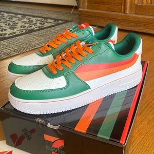 Men’s Custom 7/11 sneakers NIB