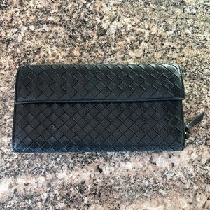 Bottega Veneta Intrecciato Black Leather Wallet