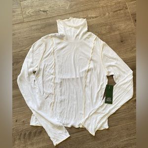 Wild Fable NWT white ribbed long sleeve turtleneck shirt