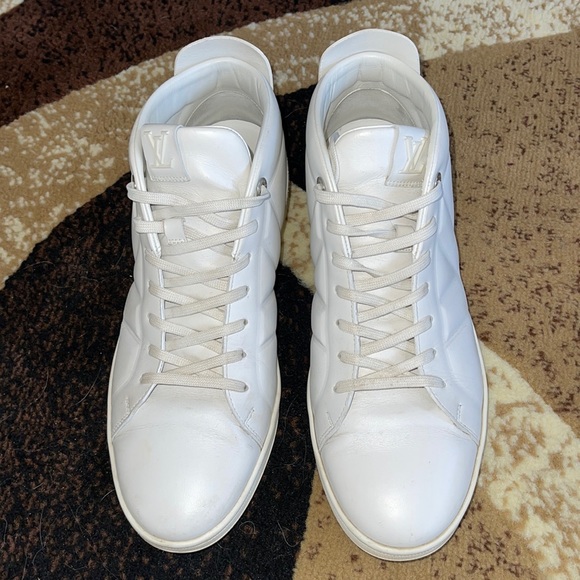 Louis Vuitton Fuselage White Leather Suede High Top Sneakers - Picture 4 of 17