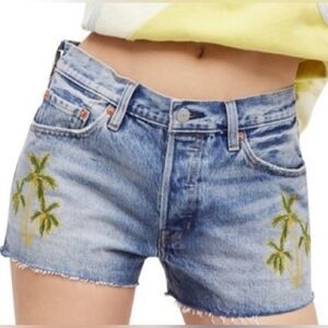 NWT Levi's 501 Wild Dreaming Cut Off Denim  Shorts Jean Palm Trees Plus size 32W