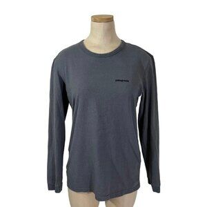 Patagonia women's shirt S gray long sleeve t shirt gray crew neck large logo