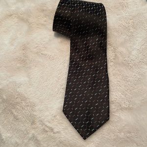 Calvin Klein vintage silk tie in black with blue and beige.