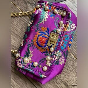 NWT Steve Madden purple w/ colourful floral embroidery mini bag w/ gold chain