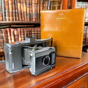 Vintage Polaroid Land Camera Model J66 Instant Photography w/ Case Untested