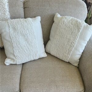 2 white pillows Target