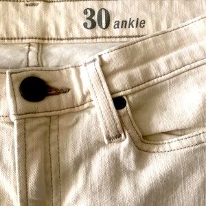 JCrew Toothpick Sz 30 Jeans Off White Cream