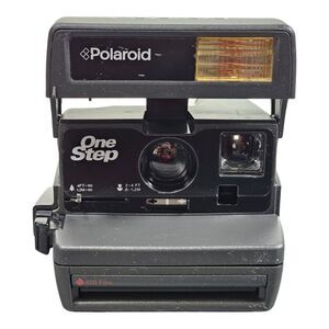 polaroid one step 600 film Made In USA KC9 2W1BM CL DA Not Tested AS IS.