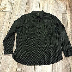 Apt. 9 women’s polka dot button up shirt, size 1x