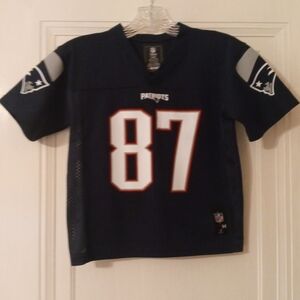 Youth NFL Retired Rob Gronkowski #87 N.E. Patriots Nike Jersey, M (5-6)
