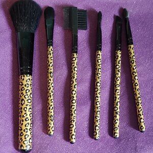 Leopard Makeup Brushes