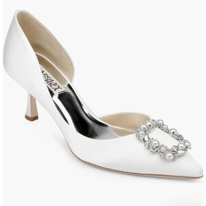 New Badgley Mischka Fabia Soft White Pump Size 7