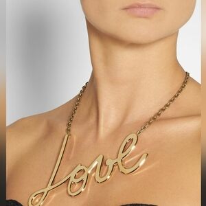 LOVE Necklace Gold-tone