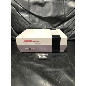 Nintendo NES Loose Video Game Console Bundle w/ Controller