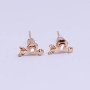 GIRLS golden arrow studded earrings hypoallergenic nickle and lead free