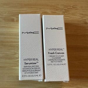 2/$20 • MAC Cosmetics Set