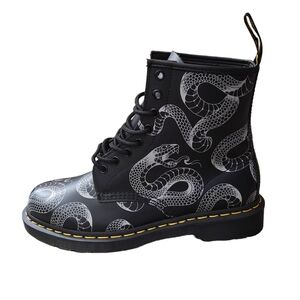 Dr. Martens | Serpent Print Leather Lace Up Boots | Unisex | 1460 | Size 9M