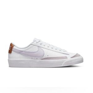 Nike Girls Blazers with Lilac Swoosh size 6Y