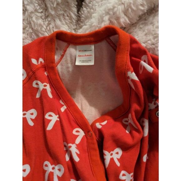 Hanna Andersson red bow Onsie 3-6 mths - Picture 2 of 2