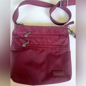 TRACKER anti-theft crossbody bag