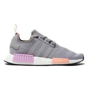 NEW Adidas NMD R1 Running Shoes Grey Size 6 Sneakers Reflective Foam Cushioned