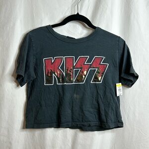 NWT DAY KISS Womens Cropped Band Tee Size XS XSmall