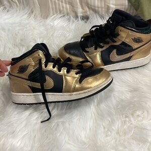 Jordan 1 shoes