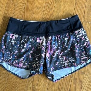 Lululemon Speed Up shorts