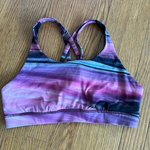 Lululemon sports bra