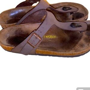 Birkenstock Germany Made Gizeh T-Strap Leather Sandals Size 9W or 7M