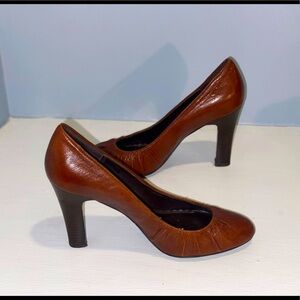 Aldo Warm Brown Leather High Heels Size 36 or US 6