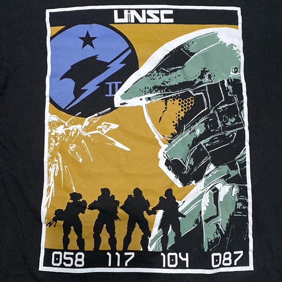 Halo Infinite UNSC Master Chief Graphic Tee - Picture 2 of 5