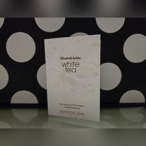 10/$25✨️ EA White Tea EDT✨️