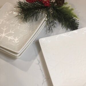 Crate  and Barrel Snowflake Embossed White Appetizer Dessert Square Plates (4)