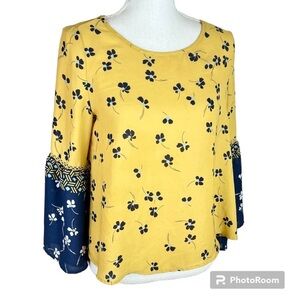 2/$25 Sienna Sky Mustard Yellow Floral Light Business Casual Blouse Size Medium