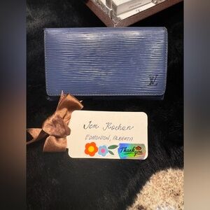 Louis Vuitton Tresor Wallet