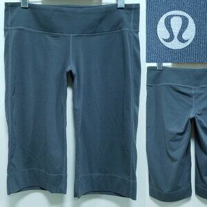 Lululemon Gray Brown Shorts Pants Size 8 Medium Secret Pocket Yoga