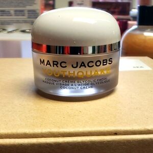 Marc Jacobs Youthquake Coconut Creme Like to be Notified