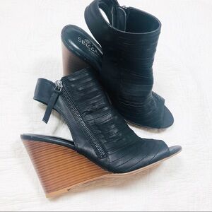 Sbicca black Sneer vegan leather wedge sandals 8.5