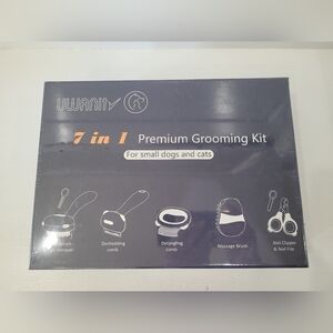 NEW Sealed in Box Pet Grooming Kit For Small Dogs & Cats.