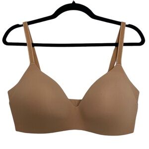 Knix Wingwoman Bra Size 7 36DD 38DD 36E 38E Beige Tan Wireless Comfort