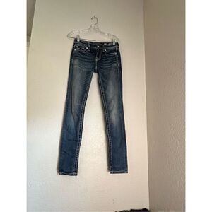 Miss me signature skinny rhinestone wings jeans 25 x 31.5