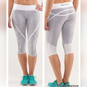 Lululemon Run: Pace Crop Athletic Legging "Wee Are From Space" White Combo Sz 2