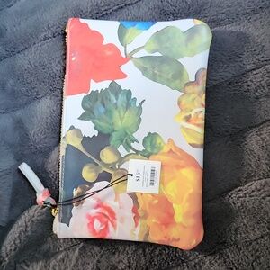 NWT! Medium Floral Pouch with Keyring!