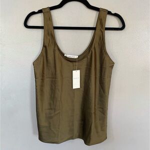 Abercrombie & Fitch Satin Scoop Neck Cami Top Size Small