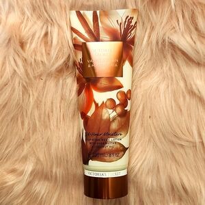 New Listing!! Brand New Victoria's Secret Fragrance Lotion