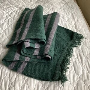 HARRY POTTER COLLECTION SLYTHERIN PURE LAMBSWOOL GREEN & GREY SCARF